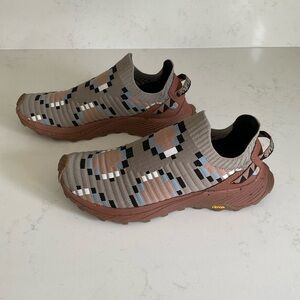 Merrell women’s Embark Mock Sneaker